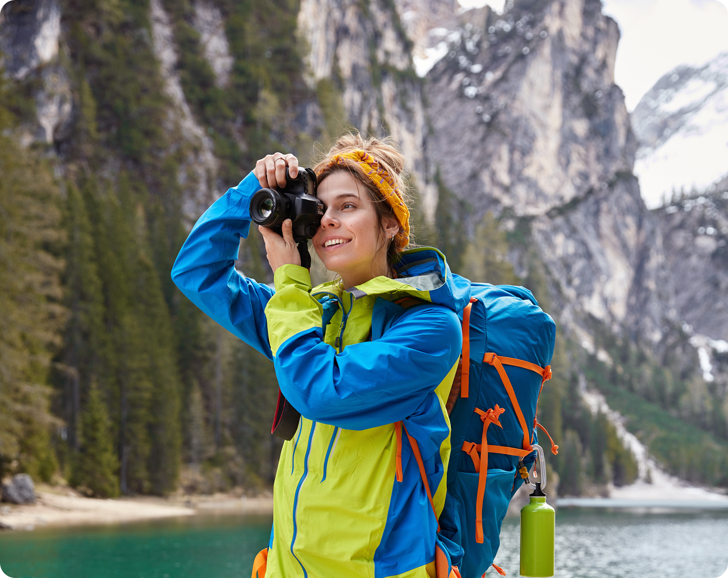 ציוד טיולים לנשים