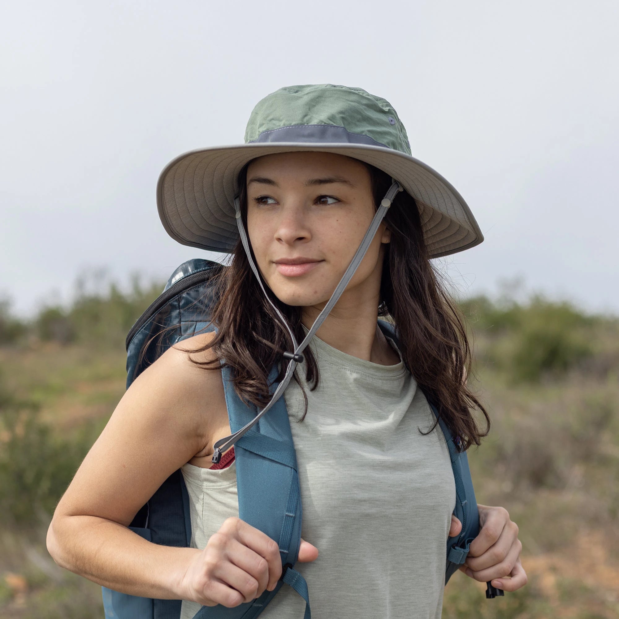 כובע טיולים מתקפל Clear Creek Boonie עם רצועת סנטר