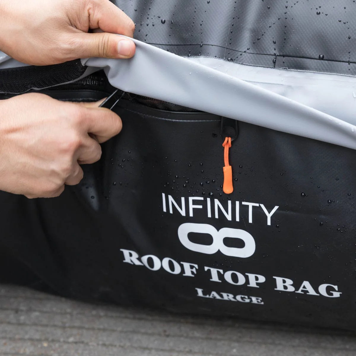 תיק גג לרכב Infinity ROOF TOP L: משטח מונע החלקה לגג הרכב