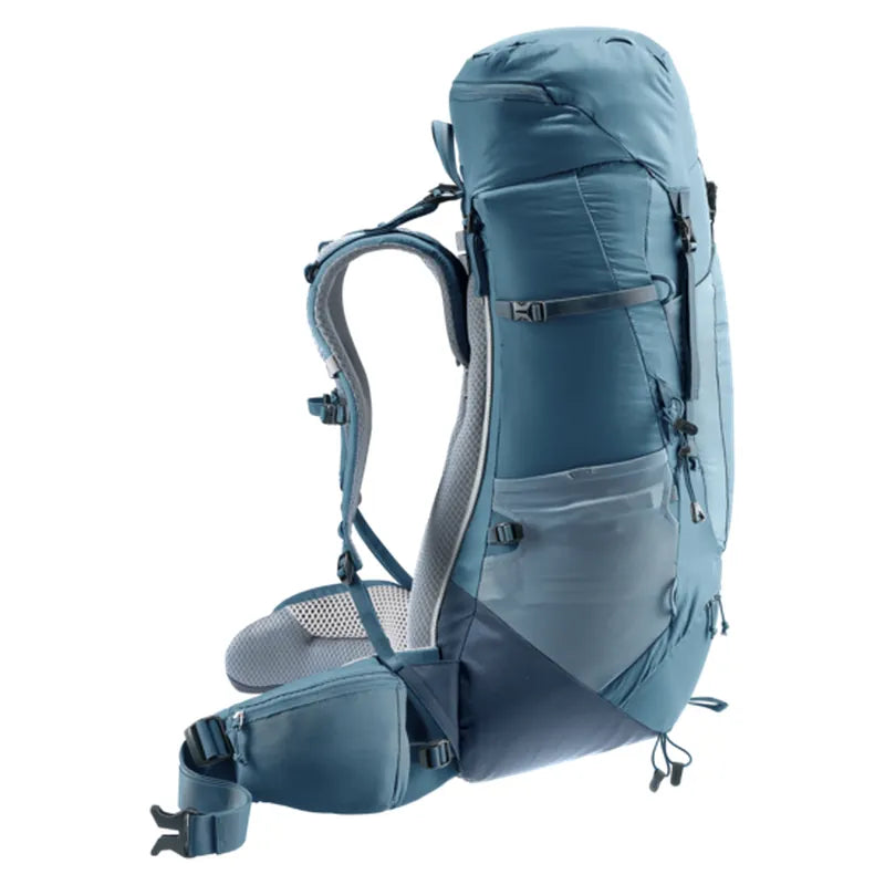 תרמיל טרקים קל משקל Deuter Aircontact Lite 40+10