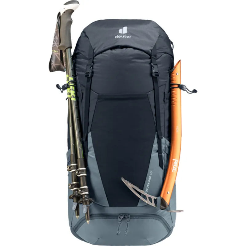 Deuter Futura Pro 40: תא תחתון נפרד לציוד נוסף