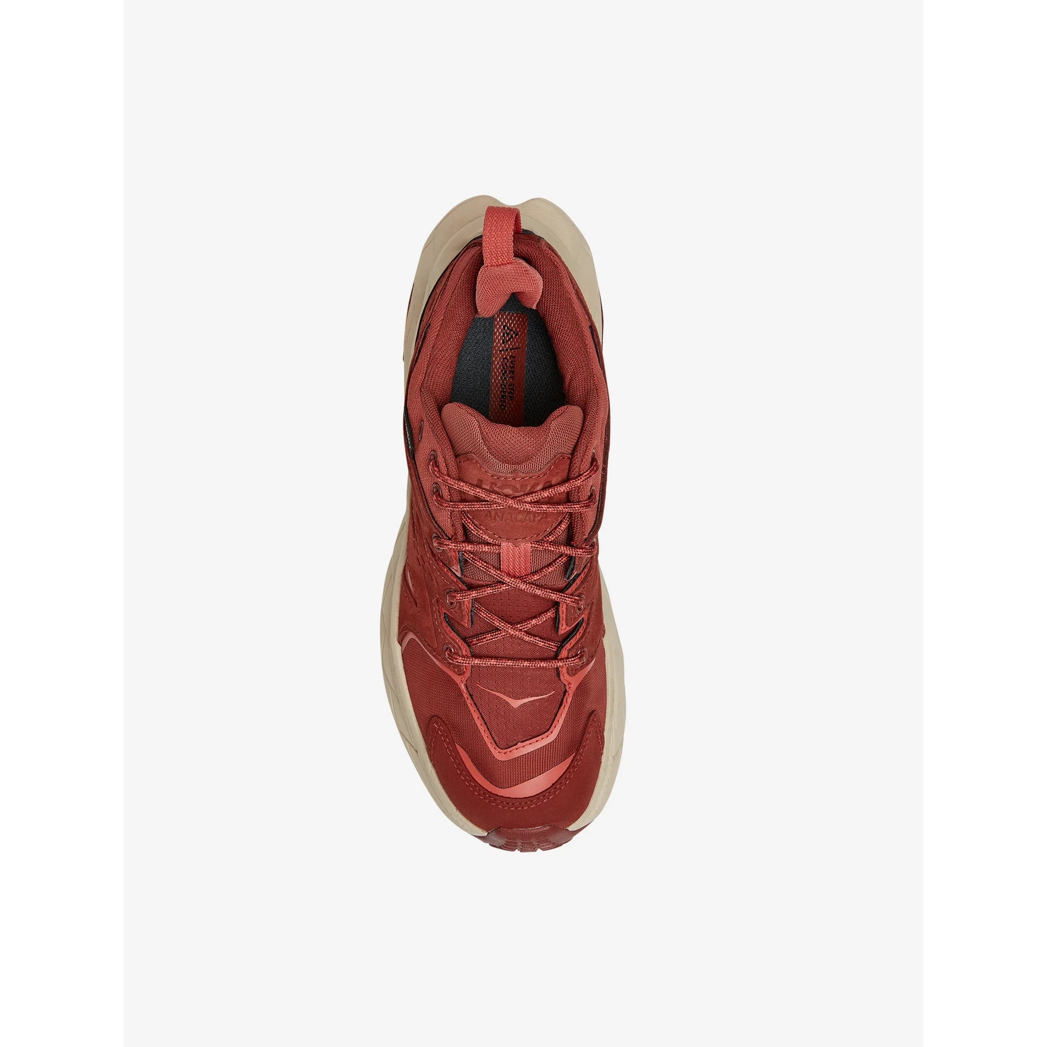 סוליית Vibram בנעלי טיולים Hoka Anacapa Low GTX לאחיזה מעולה