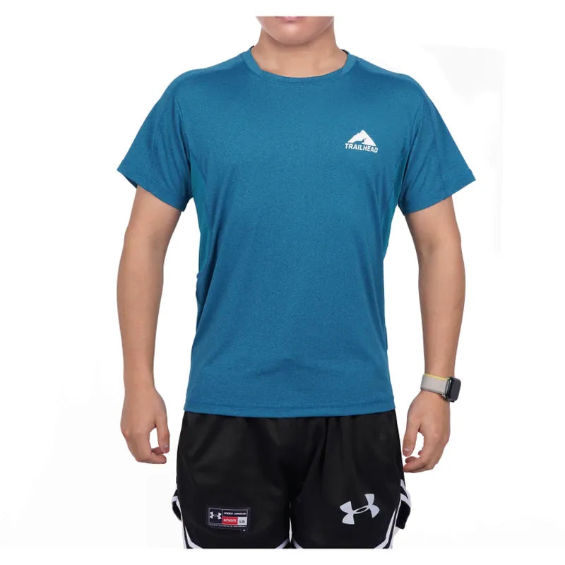 בד מנדף בחולצת טיולים Trailhead Parlo, אוורור משופר בזרועות