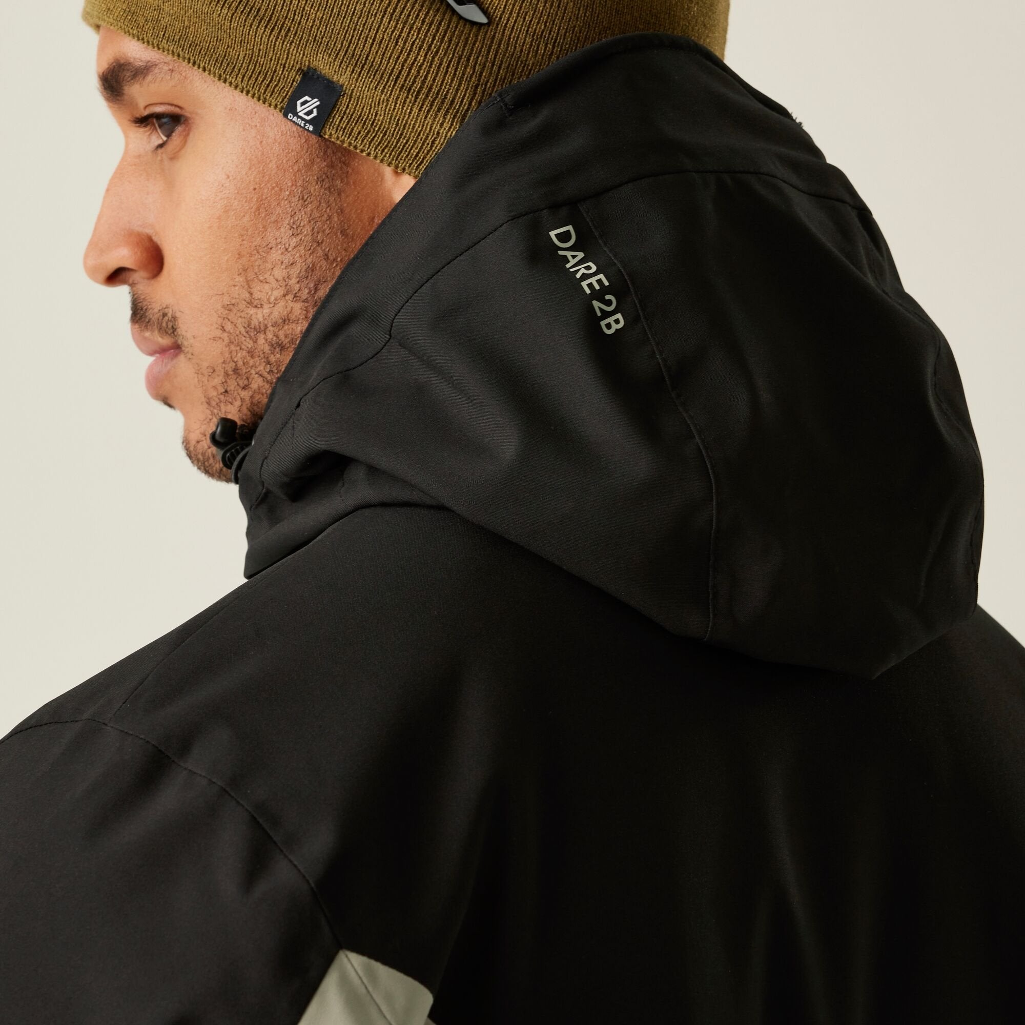 מעיל סקי Eagle III, כובע מתכוונן להגנה מפני רוח ושלג