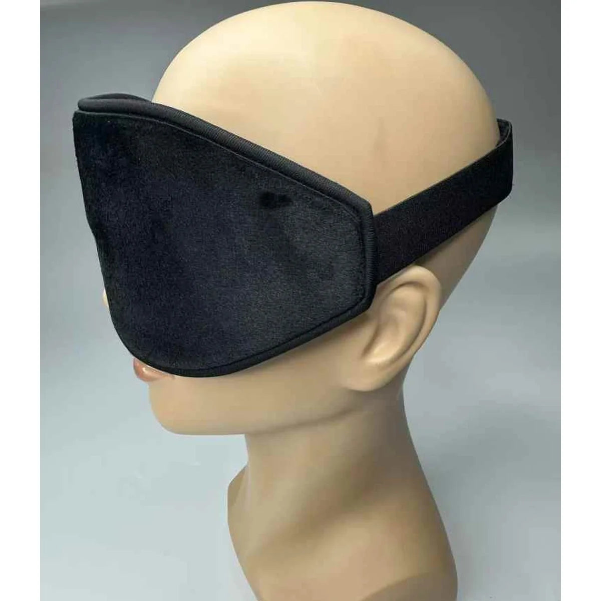 כיסוי עיניים מניילון Ultra-Sil רך עם רצועה מתכווננת לנוחות מירבית