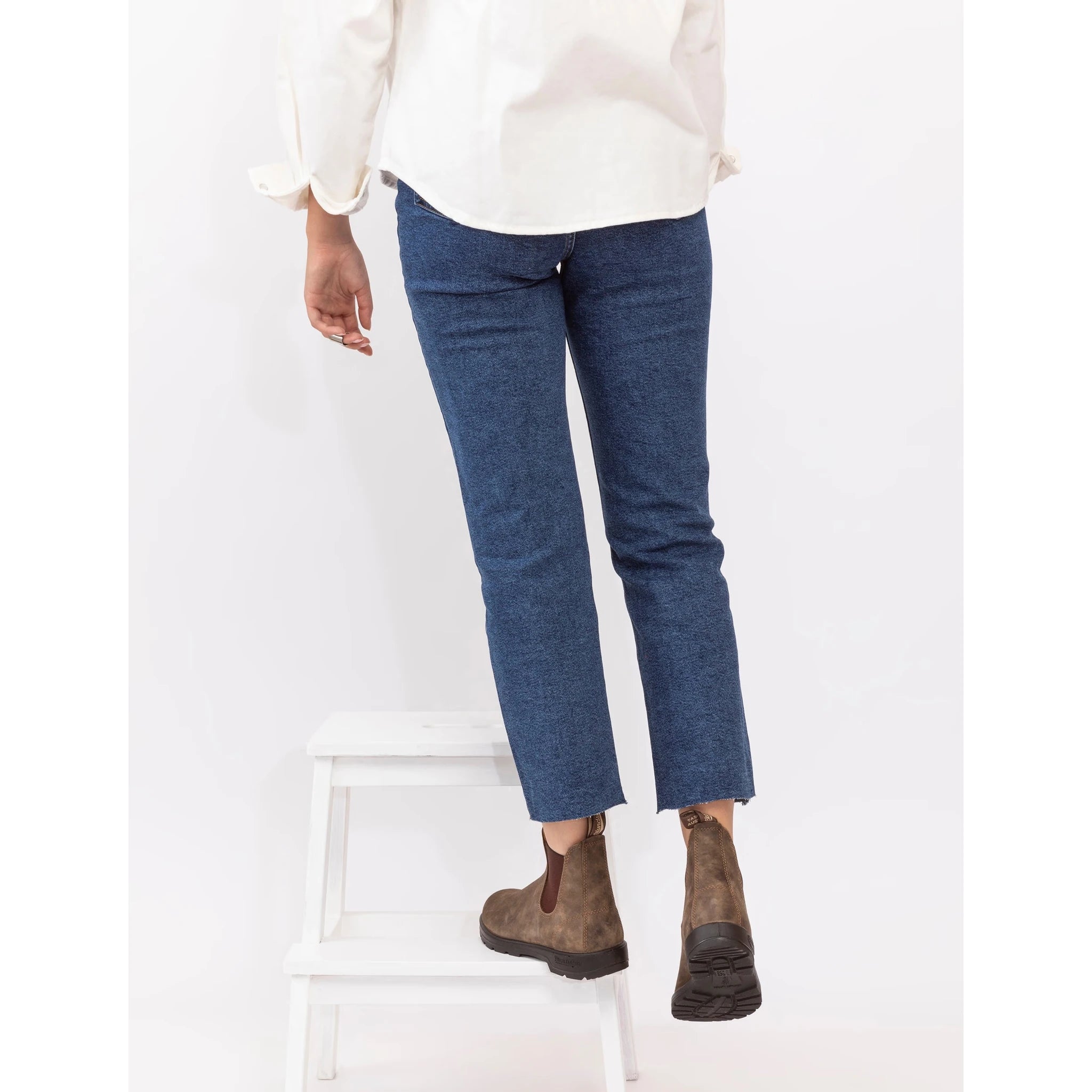 Blundstone 585 - סוליה איכותית לאחיזת שטח מעולה לנשים