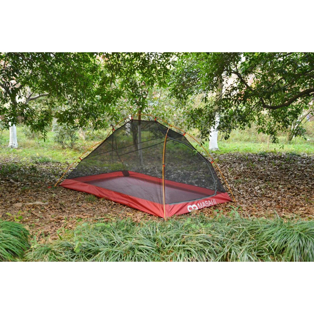 אוהל Infinity MASAI 2 פרוס בשטח, מרווח לשני מטיילים