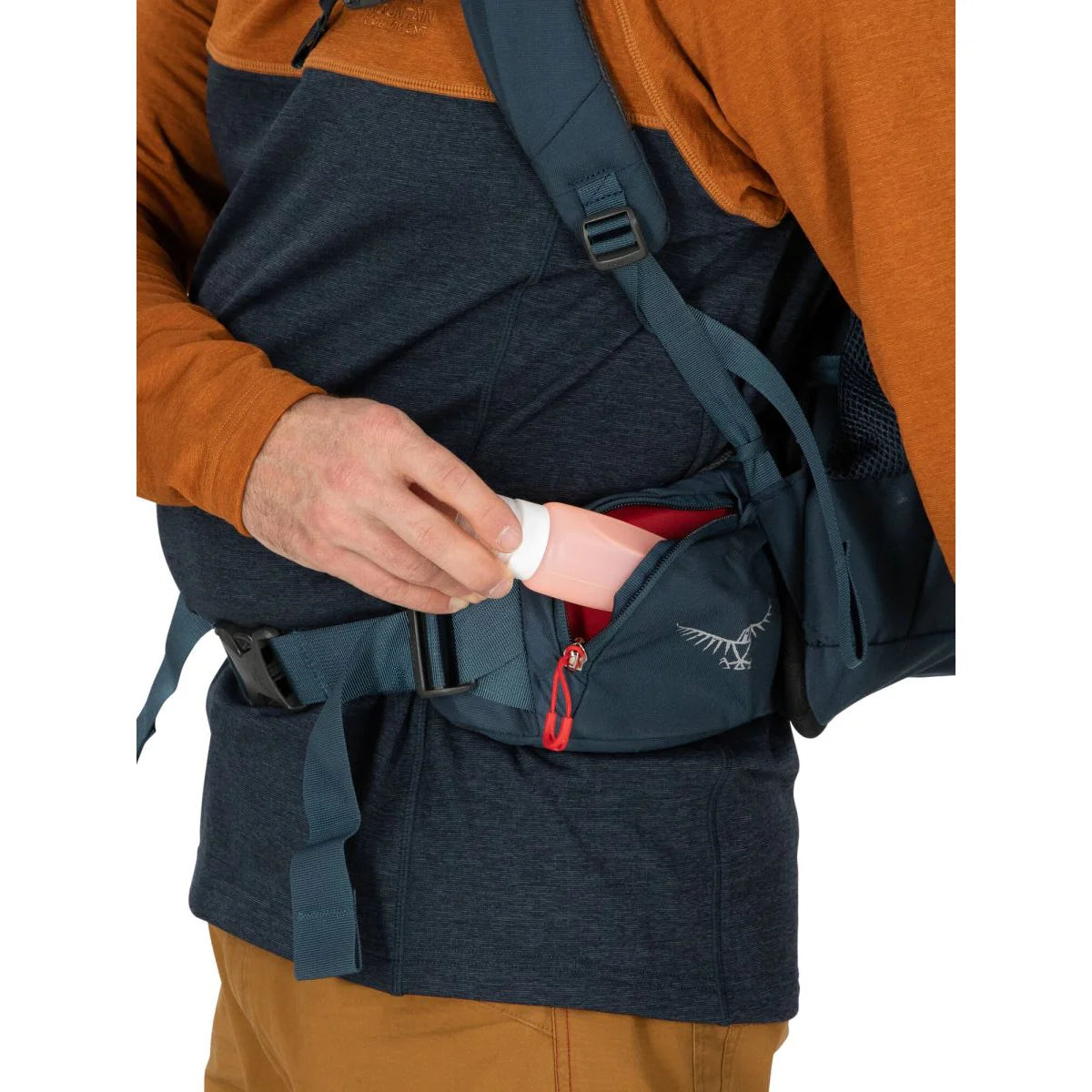 תאים רבים לאחסון ב-Farpoint 70