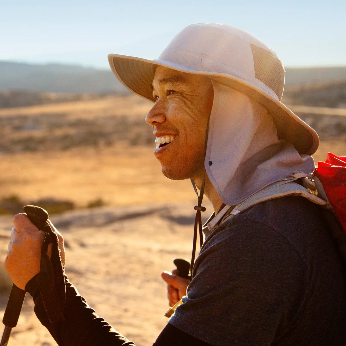 כובע שמש עם צילון צוואר ארוך Backdrop Boonie, אוורור אסטרטגי בצדדים