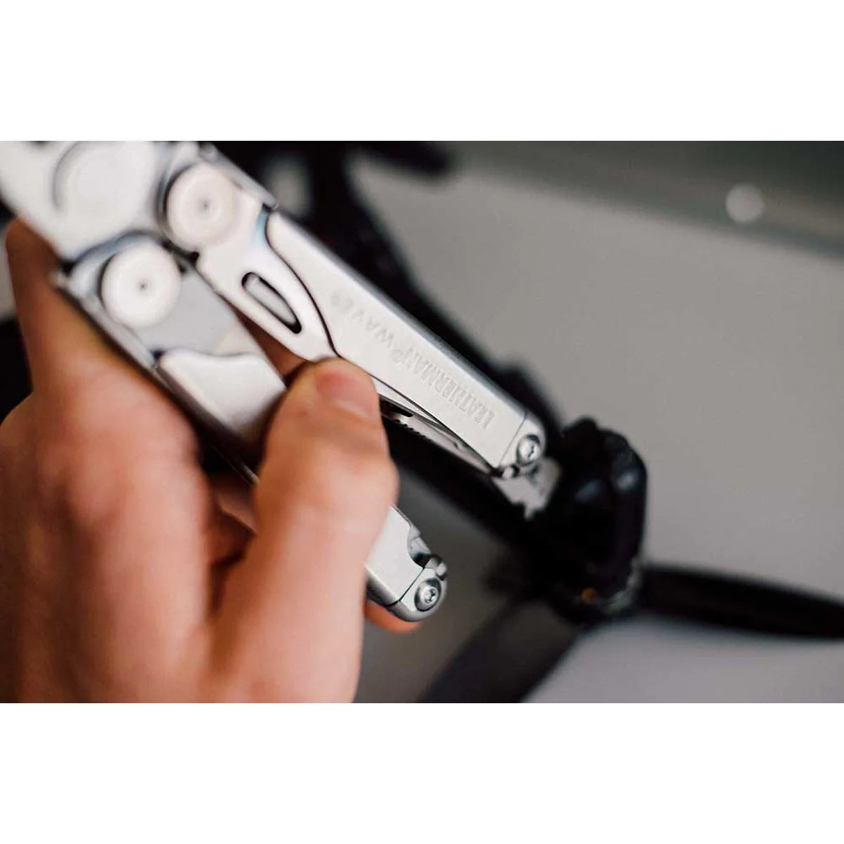 לדרמן Wave Plus: להב משונן מפלדת 420HC