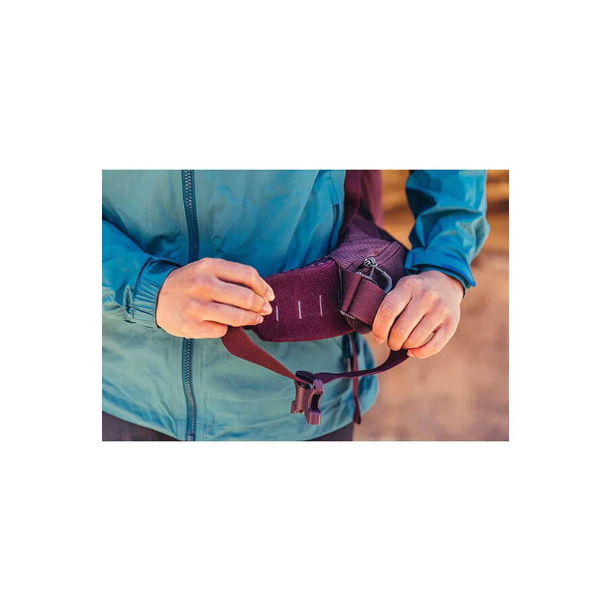 תא ראשי בתרמיל Gregory Deva 70 עם גישה U-Zip קדמית