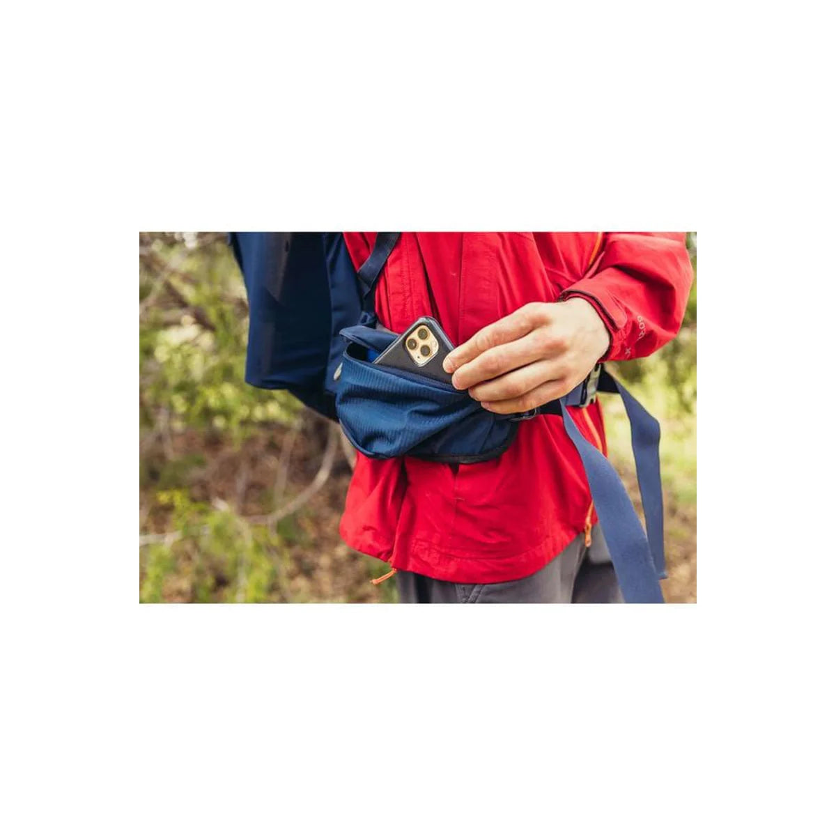 כיסים גדולים ברצועת המותן של Zulu 40: גישה מהירה לטלפון וחטיפים