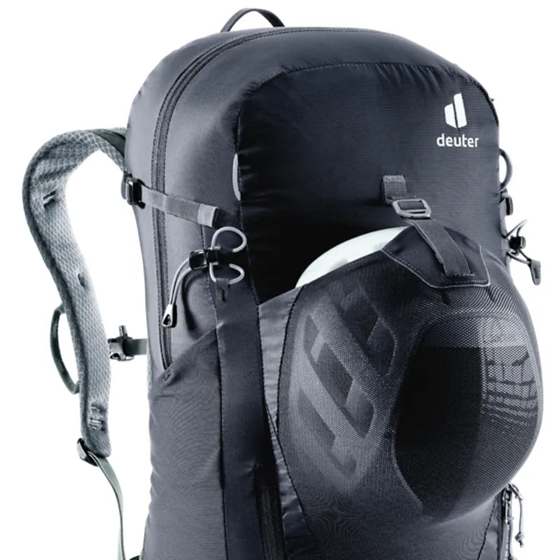 Deuter Trail Pro 33: לולאות לחיבור ציוד טיפוס (ויה פראטה)