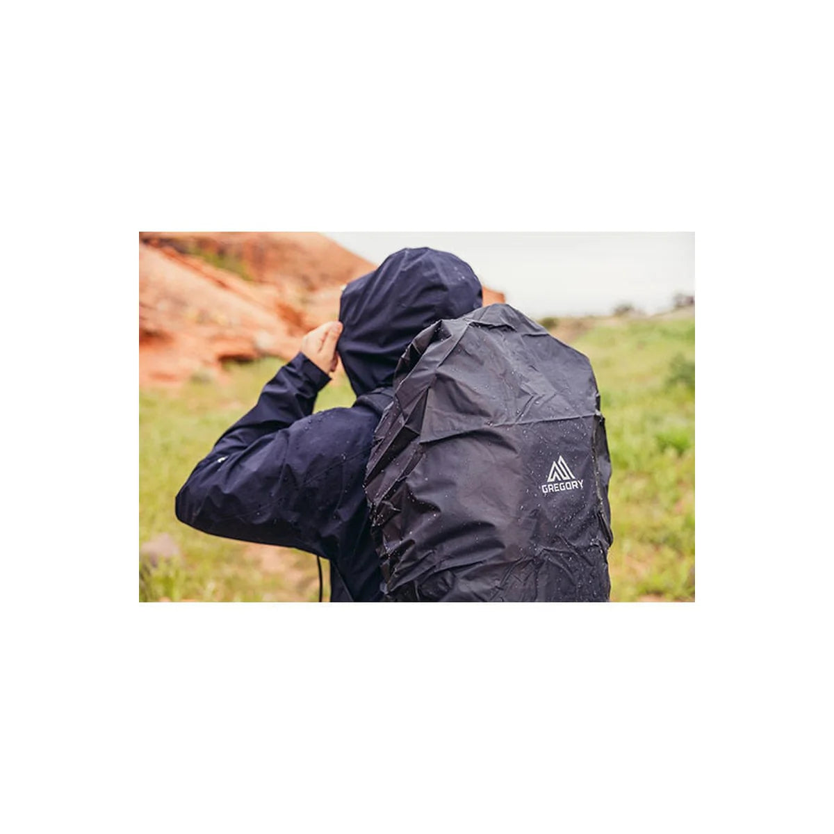 Stout 55: חומרים ממוחזרים ועמידים במים