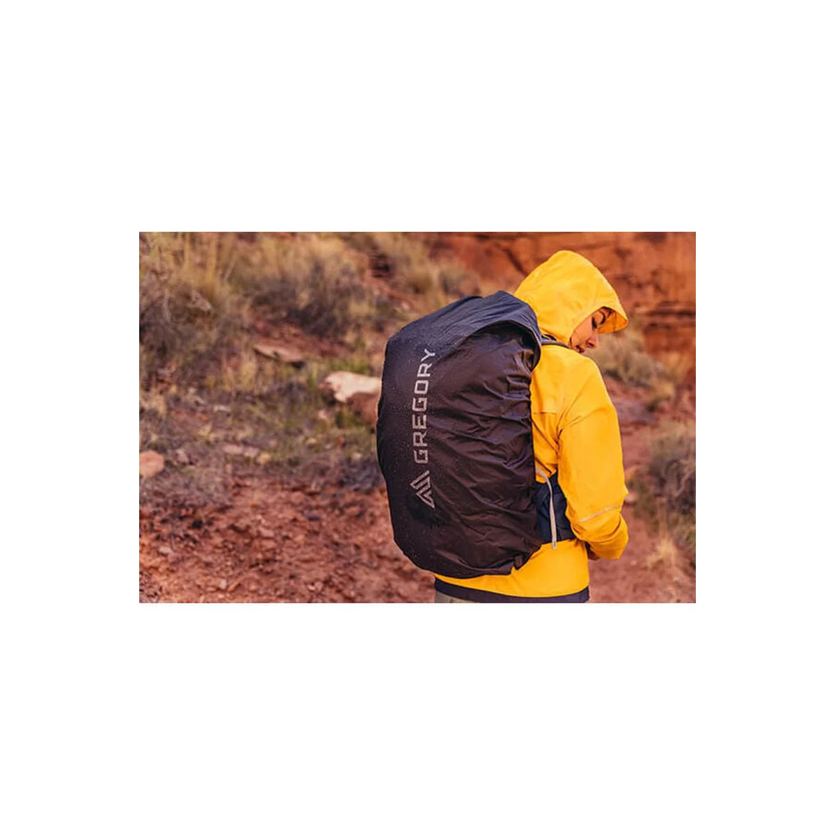 רוכסנים נוחים לאחיזה בתרמיל Gregory Juno 24