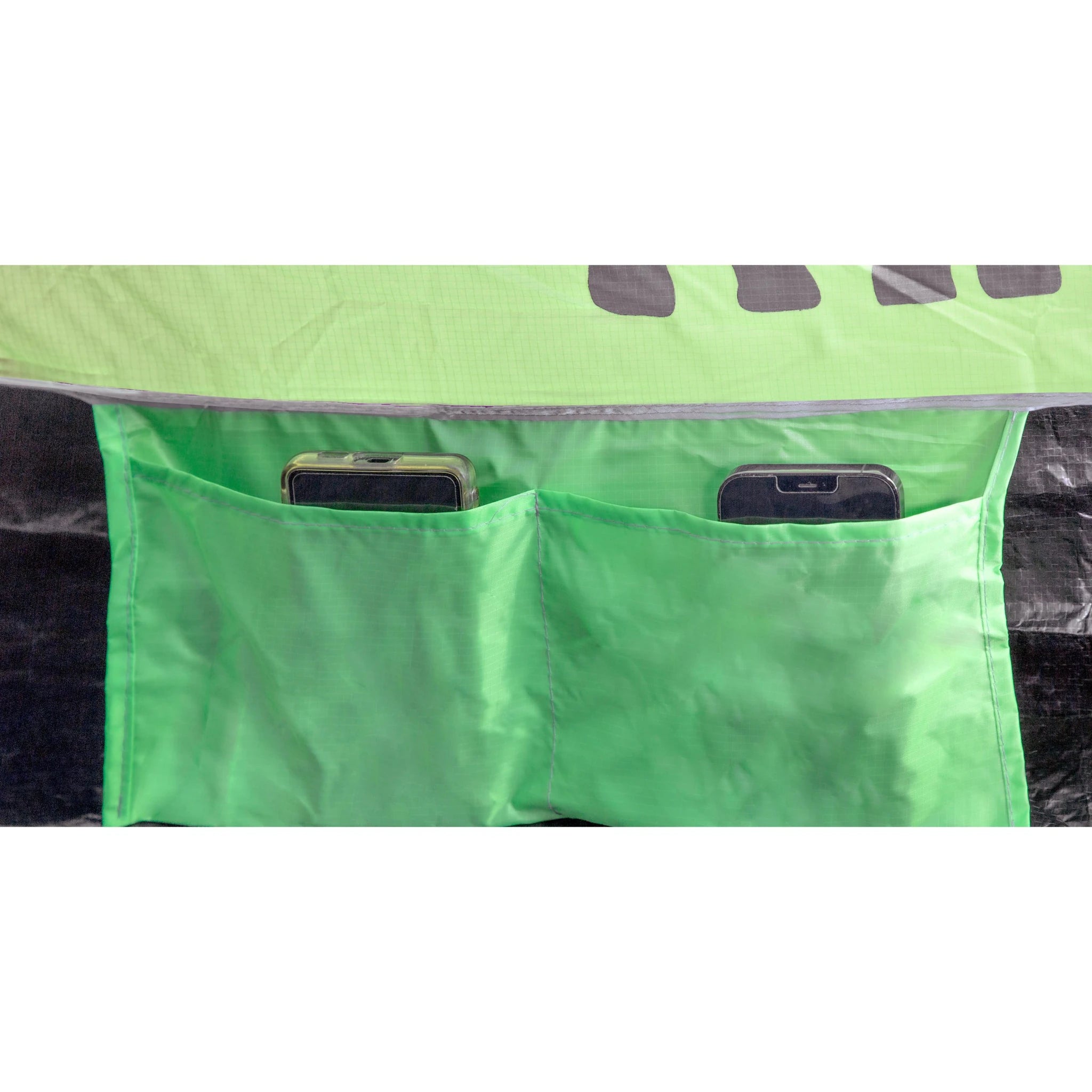 Rapid Cabin 10: מוטות Automatic spring pole להרכבה קלה ומהירה.