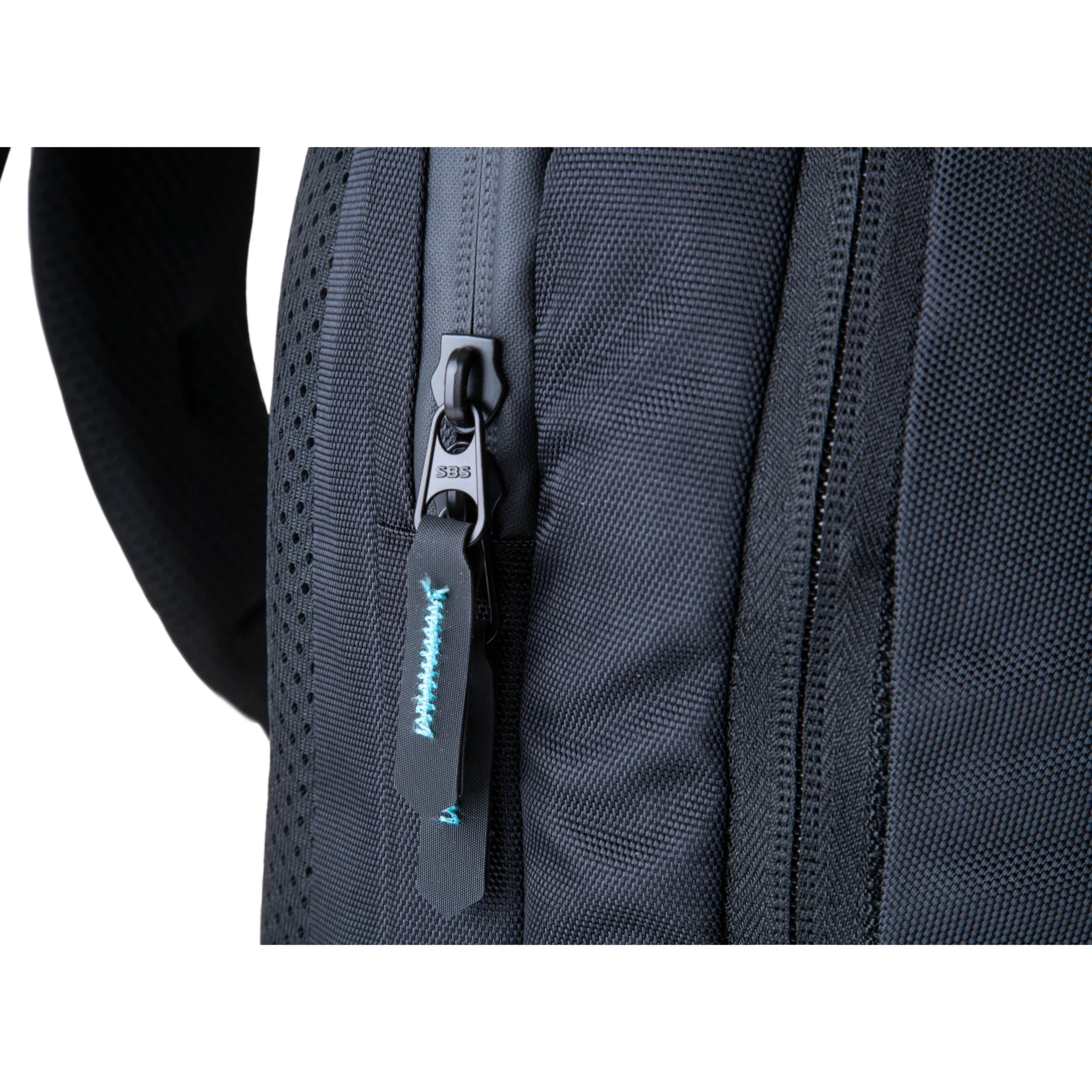 תרמיל יוניסקס שחור לנשיאה יומיומית מבית Go Nature