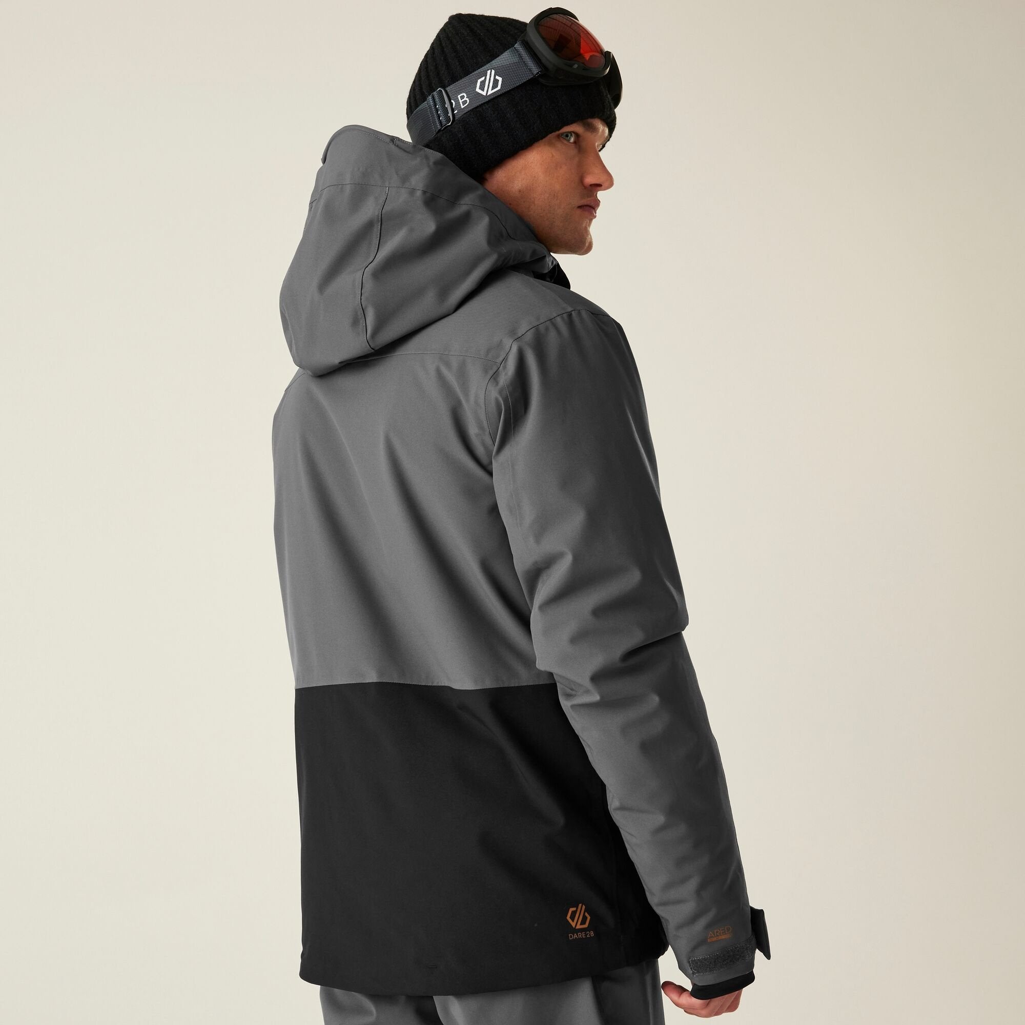 תקריב בד ARED 30/30: מעיל סקי גברים Edge III