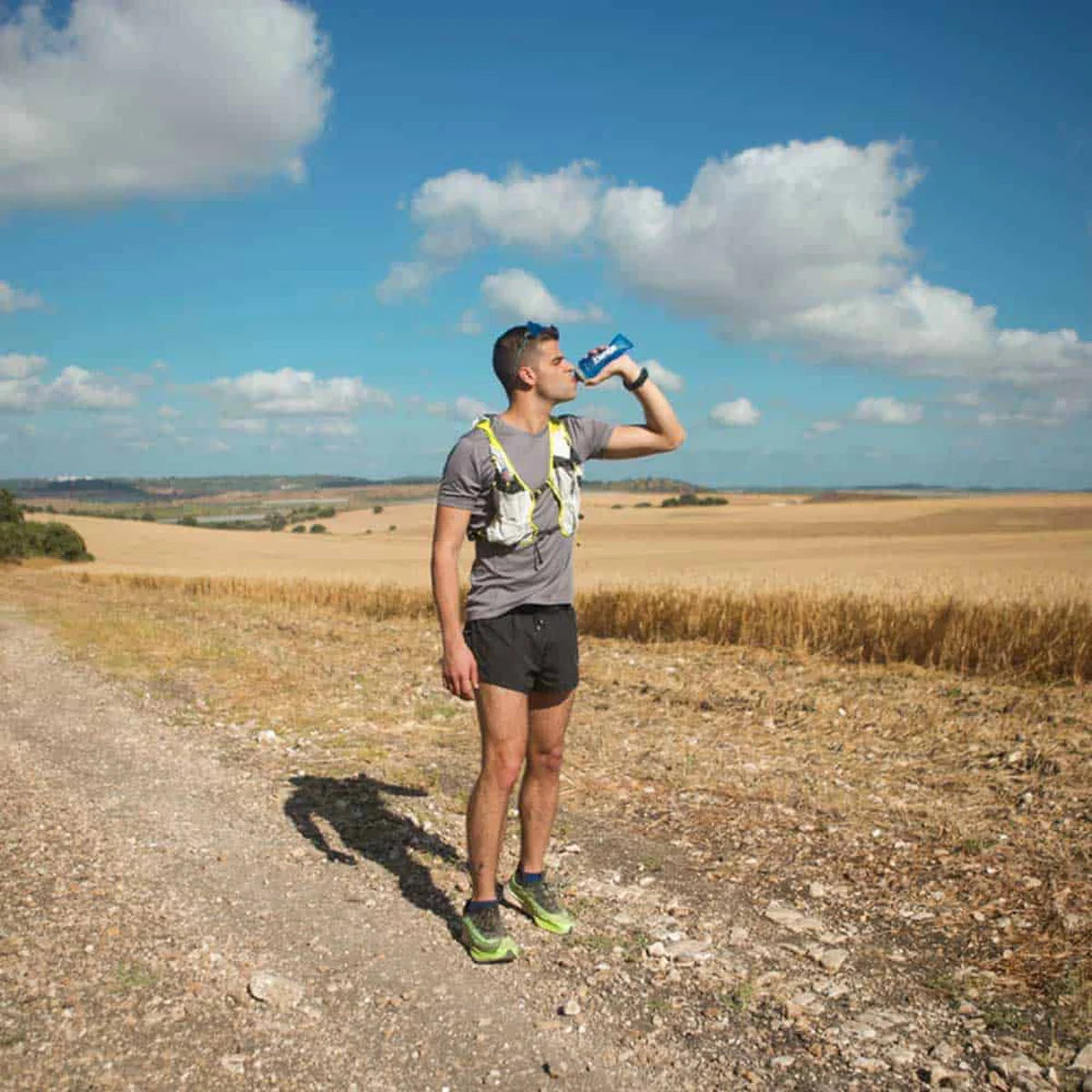 בקבוק ריצה Source Jet עם שסתום Helix