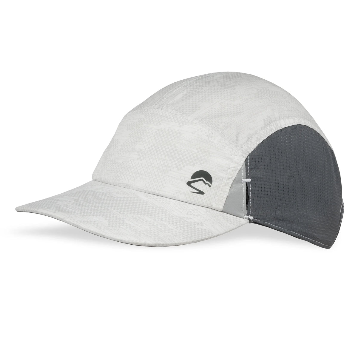 כובע ריצה וטיולים Vaporlite Stride Cap 4902 של Sunday Afternoon, דק וקל משקל עם הגנת UPF 50+