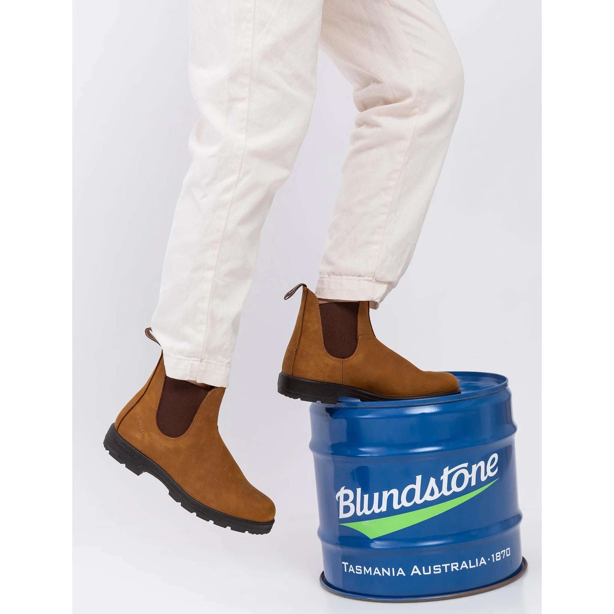 נעלי נשים Blundstone 562 - סוליה לאחיזת שטח מעולה