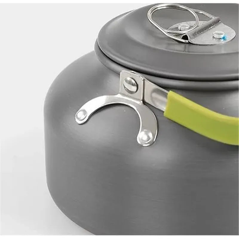 קומקום KettleCook 0.8 Trailhead: ידית מבודדת ופתח רחב לנוחות מירבית בשטח.