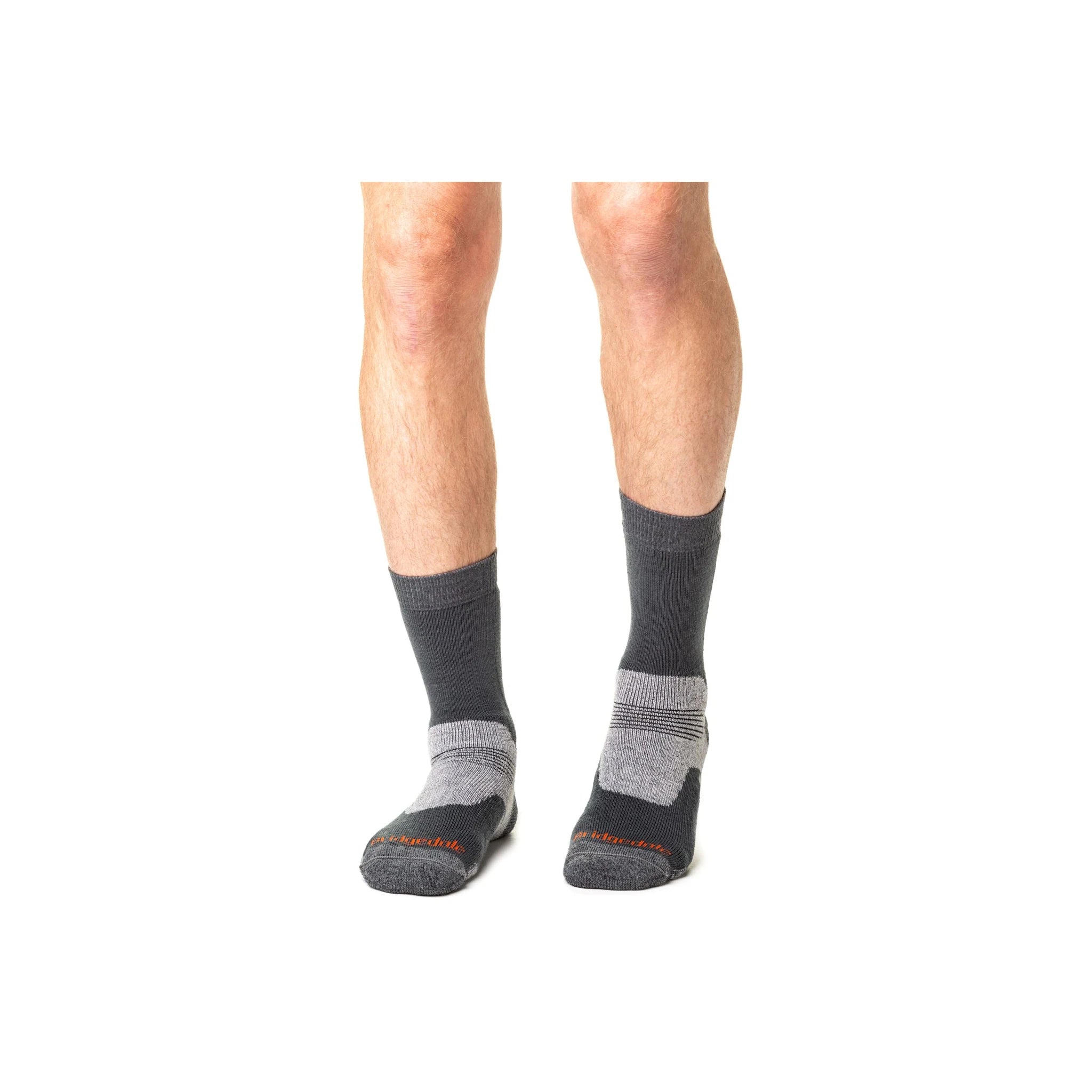 גרבי Bridgedale Hike MidWeight: מנדפות לחות, מונעות שפשופים